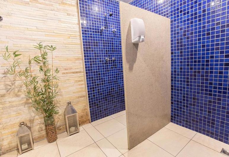 Hotel Fusion Estacionamento Gratis A007 4*